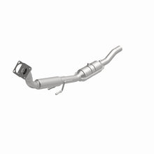 Load image into Gallery viewer, MagnaFlow Direct Fit Catalytic Converter 04-05 VW Jetta 2L