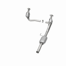 Load image into Gallery viewer, MagnaFlow Direct Fit Catalytic Converter 00-03 Dodge Dakota 3.9L