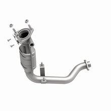 Load image into Gallery viewer, MagnaFlow Direct Fit Catalytic Converter 01-04 Escape 2.0 OEM