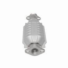 Load image into Gallery viewer, MagnaFlow Direct Fit Catalytic Converter 94-97 Montero 3.5L rear 49S