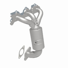 Load image into Gallery viewer, MagnaFlow DF Cat Conv 07-11 Chrysler Sebring 2.7L Rr Manifold/08-10 Dodge Avenger 2.7L Rear Manifold