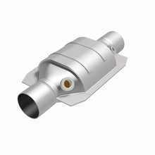 Load image into Gallery viewer, MagnaFlow Universal Catalytic Converter 2.25 W/Dual O2 Boss