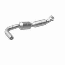 Load image into Gallery viewer, MagnaFlow Direct Fit Catalytic Converter 05-07 Ford E150 4.6L Driver Side