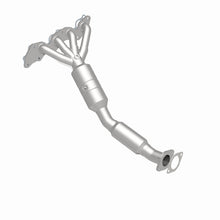 Load image into Gallery viewer, MagnaFlow Direct Fit Catalytic Converter 08-09 Ford Focus 2.0L