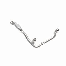 Load image into Gallery viewer, MagnaFlow Direct Fit Catalytic Converter 00-05 Blazer 4WD 4.3L OEM