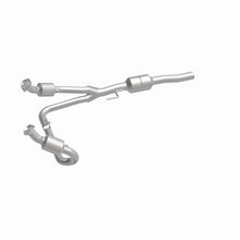 Load image into Gallery viewer, MagnaFlow Direct Fit Catalytic Converter 02-03 Dodge Durango 5.9L