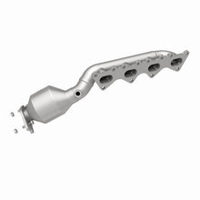 Load image into Gallery viewer, MagnaFlow Direct Fit Catalytic Converter 2009 Kia Borrego 4.6L Driver Side