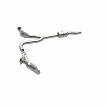 Load image into Gallery viewer, MagnaFlow Direct Fit Catalytic Converter 02-03 Ram 1500 4.7L CA Emis
