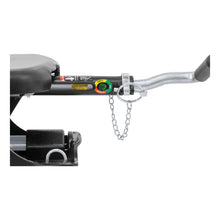 Load image into Gallery viewer, Curt Q24 5th Wheel Hitch