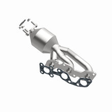 Load image into Gallery viewer, MagnaFlow Direct Fit Catalytic Converter 01-04 Nissan Frontier Passenger Side Manifold