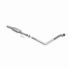 Load image into Gallery viewer, MagnaFlow Direct Fit Catalytic Converter 99-02 Dodge Dakota 2.5L 2WD