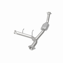 Load image into Gallery viewer, MagnaFlow Direct Fit Catalytic Converter 05 Expedition P/S 5.4L OEM