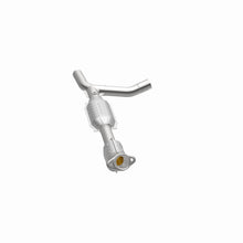 Load image into Gallery viewer, MagnaFlow Direct Fit Catalytic Converter 01-03 Ford E150 4.2L Passenger Side