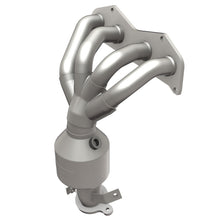 Load image into Gallery viewer, MagnaFlow Direct Fit Catalytic Converter 2009-2010 Pontiac Vibe 2.4L