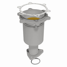 Load image into Gallery viewer, MagnaFlow Direct Fit Catalytic Converter 01-04 Pathfinder Passenger Side Front