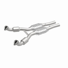 Load image into Gallery viewer, MagnaFlow Direct Fit Catalytic Converter 2004 Chevy Corvette 5.7L