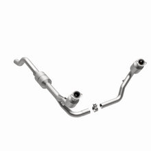 Load image into Gallery viewer, MagnaFlow Direct Fit Catalytic Converter 00-03 Dodge Durango 4.7L