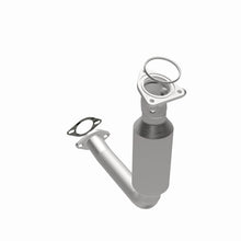 Load image into Gallery viewer, MagnaFlow Direct Fit Catalytic Converter 2000 and 2002 Ford Focus 2.0