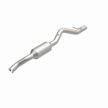 Load image into Gallery viewer, MagnaFlow Direct Fit Catalytic Converter 98-99 Durango 5.2/5.9 4WD