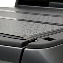 Load image into Gallery viewer, UnderCover 07-20 Toyota Tundra 5.5ft Flex Bed Cover FX41008
