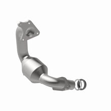 Load image into Gallery viewer, MagnaFlow Direct Fit Catalytic Converter 2011-2015 Juke L4 1.6 OEM Underbody