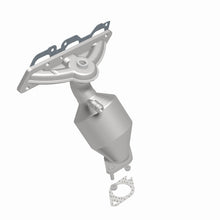 Load image into Gallery viewer, MagnaFlow Direct Fit Catalytic Converter 01-05 Ford Escape 3.0L