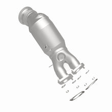 Load image into Gallery viewer, Magnaflow OEM Grade Direct Fit Converter 11-14 BMW 335i 3.0L - GTR Auto