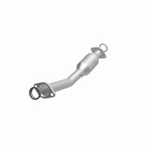 Load image into Gallery viewer, MagnaFlow Direct Fit Catalytic Converter 2011-2015 Juke L4 1.6 OEM Underbody