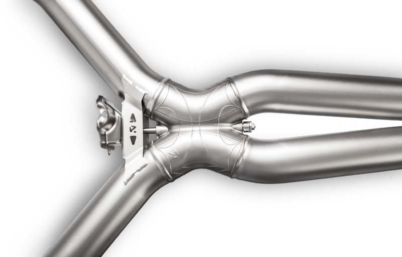 Akrapovic 16-17 AMG C63 Coupe Evolution Line Cat Back (Titanium) w/ Carbon Tips (Req. Link Pipe) - GTR Auto