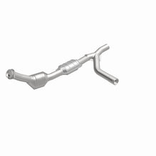 Load image into Gallery viewer, MagnaFlow Direct Fit Catalytic Converter 97-00 Ford Vans 4.2L