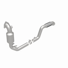 Load image into Gallery viewer, MagnaFlow Direct Fit Catalytic Converter 2014-2017 CLA250 L4 2 OEM Underbody