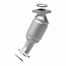 Load image into Gallery viewer, MagnaFlow DF Cat Conv 99-03 Lexus RX300/01-03 Toyota Highlander 3.0L D/S *NOT TO BE SOLD IN CA*
