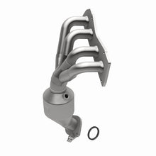 Load image into Gallery viewer, MagnaFlow Direct Fit Catalytic Converter 09 Toyota Venza 2.7L
